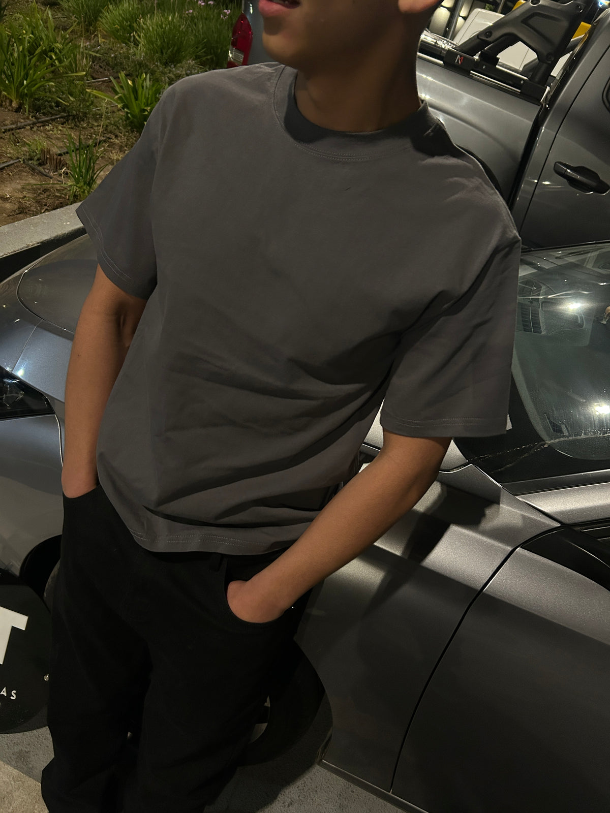 POLERAS OVERSIZE CARBÓN